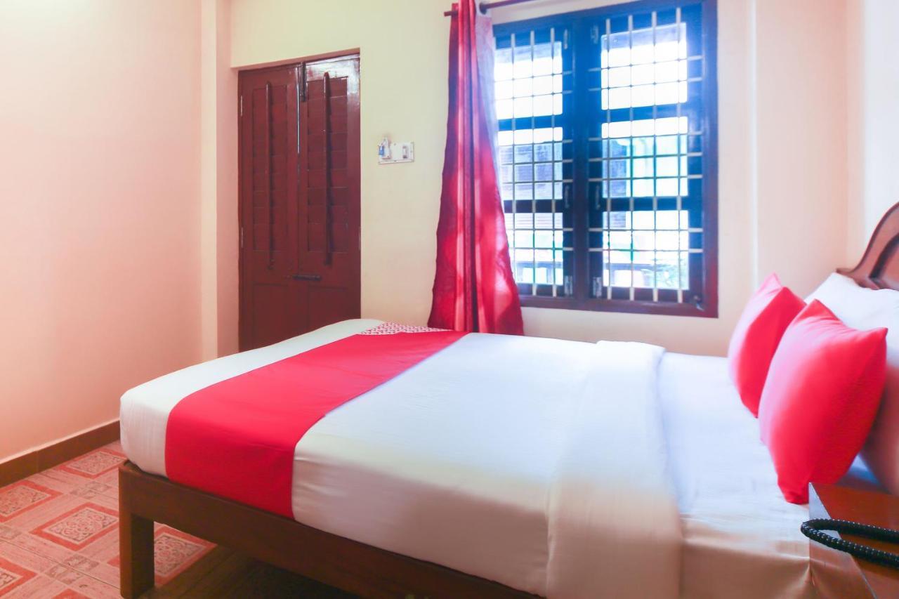 Oyo 23098 Ushama Heritage Guest House Pondicherry Dış mekan fotoğraf
