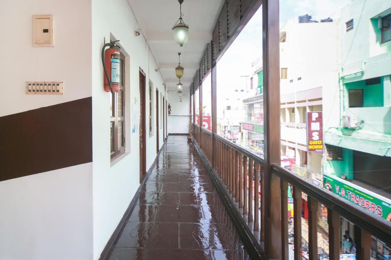 Oyo 23098 Ushama Heritage Guest House Pondicherry Dış mekan fotoğraf